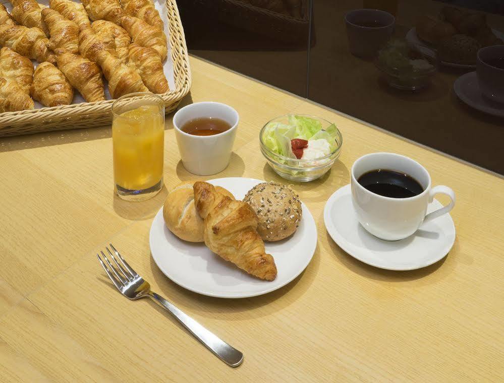 Hotel a capsule First Shinbashi Atagoyama *